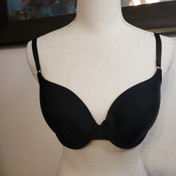 Victoria's Secret Other - Victoria's Secret Demi Bra